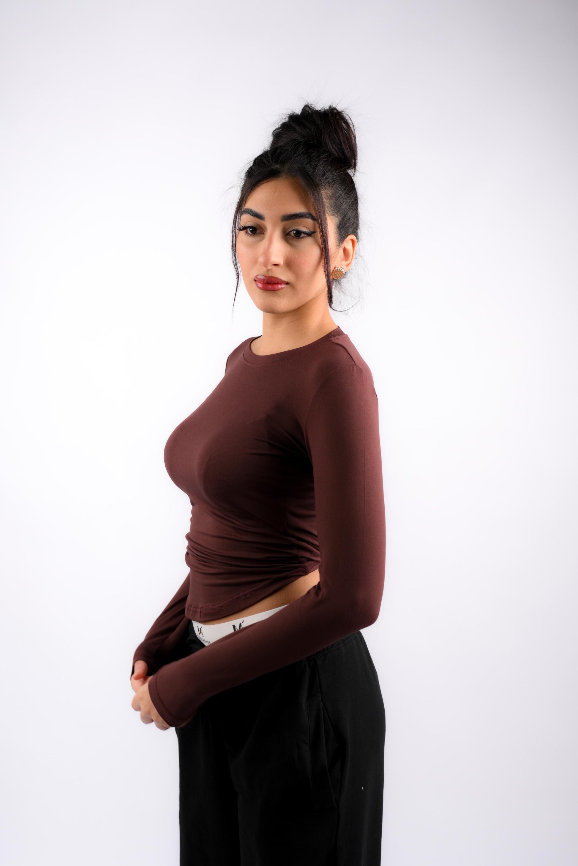 Masquerade Basic Long Sleeves - Borwn
