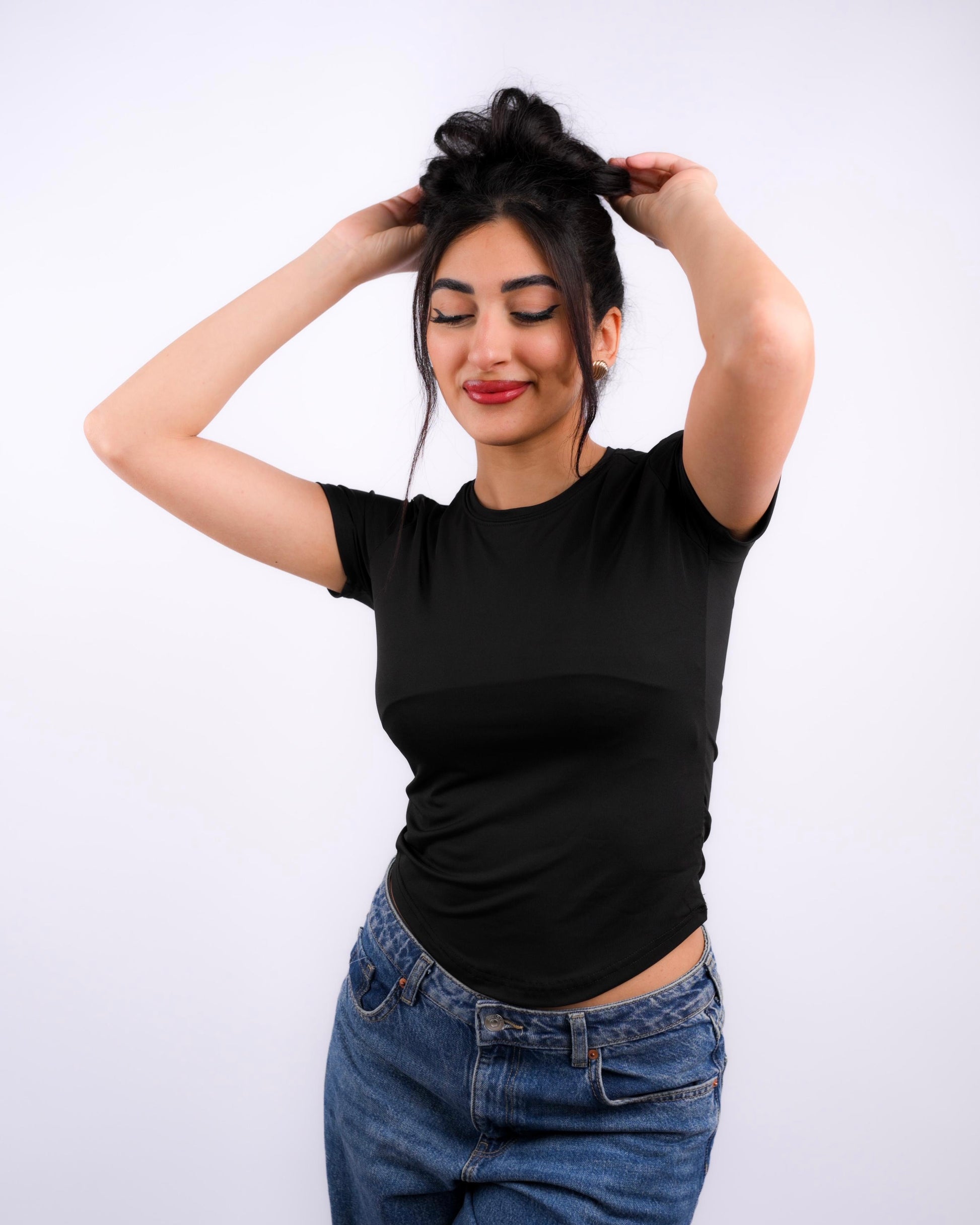 Masquerade Basic Short Sleeves - Black